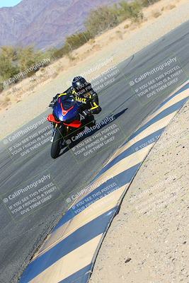 media/Jan-08-2022-SoCal Trackdays (Sat) [[1ec2777125]]/Turn 6 Inside (1pm)/